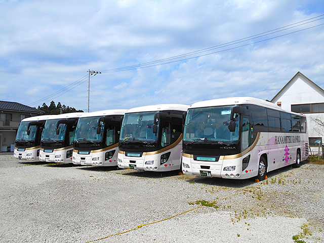 送迎バスとして